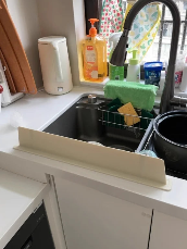 SPLASH GUARD FOR KITCHEN SINK & COUNTERTOP