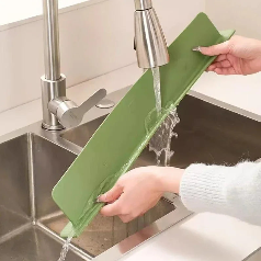 SPLASH GUARD FOR KITCHEN SINK & COUNTERTOP